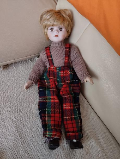 Porcelanova babika 3, 