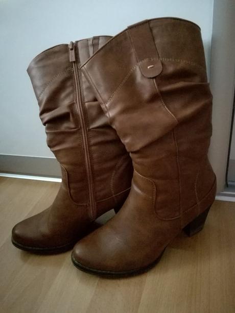 Čižmy camel, clara barson,37