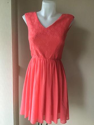 Krasne saty s krajkou, xs