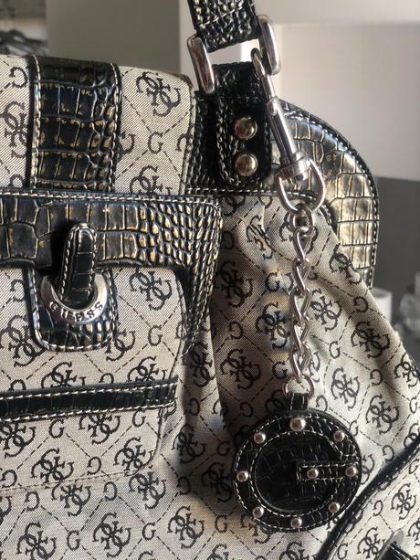 Guess kabelka, guess