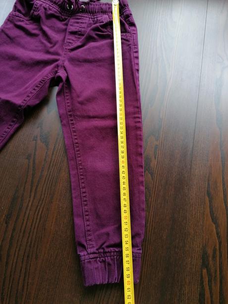 Športové nohavice, 110