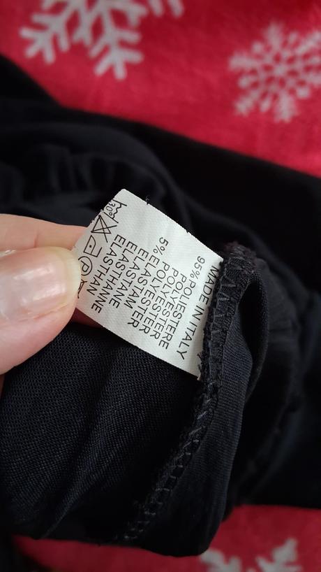 Čierne šaty 42, 42