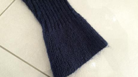 Modrý svetrík, reserved,l