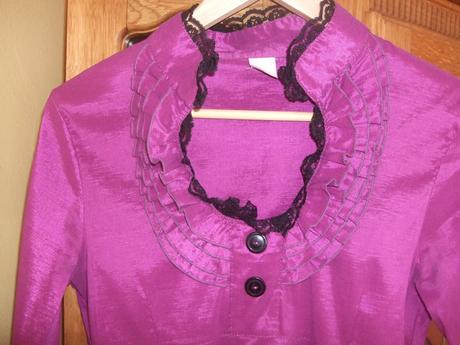 Slávnostná fialová blúzka, m