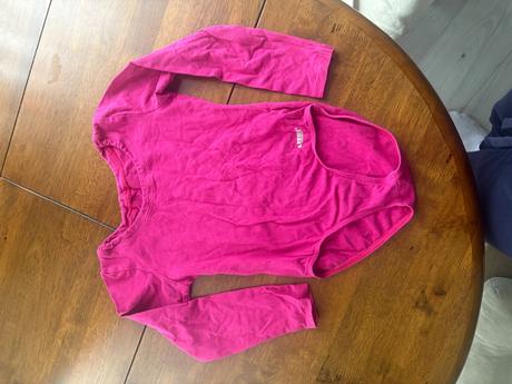 Dres gymnasticky, 140