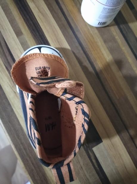 Capáčky tygřík, h&m,18