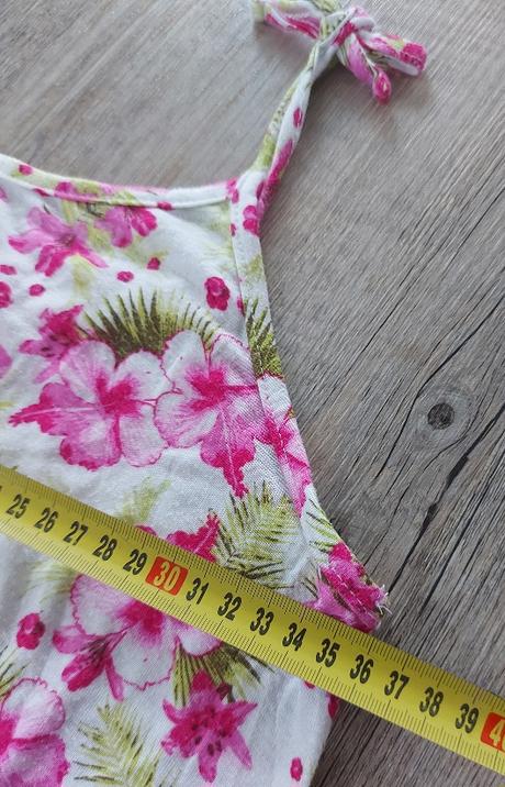 Rúžové kvetinové opaľovačky, pepperts,152