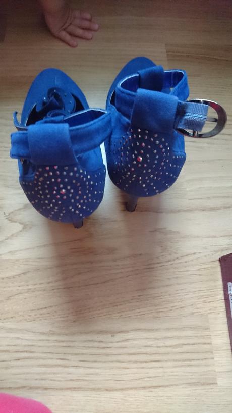 Topánočky raz obuté, 38