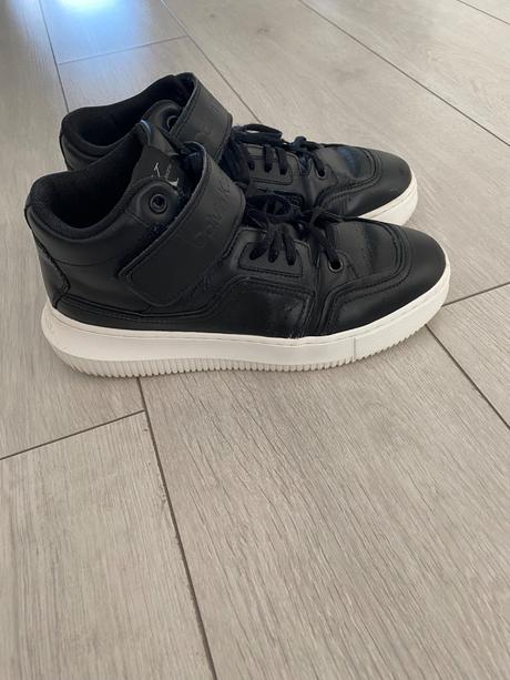 Kožené tenisky calvin klein, 39