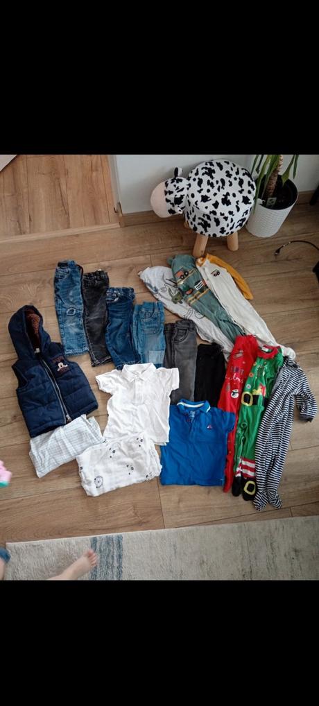 Balík chlapčenského oblecenia 6-9/9-12 mesiacov, 86–98