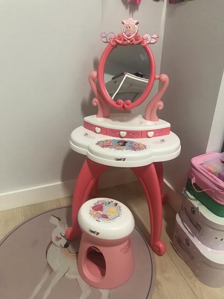 Kozmeticky stolik smoby, 