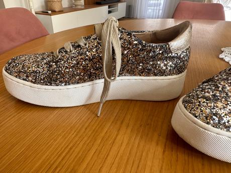 Flitrové tenisky, humanic,37