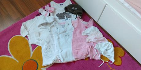 Balík oblečenia dievčatko veľkosť 0-3 mesiace, 50–62