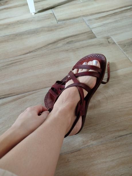 Kožené sandálky, 37