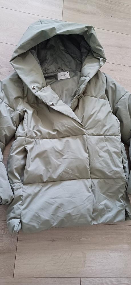 Reserved bunda 34, reserved,34