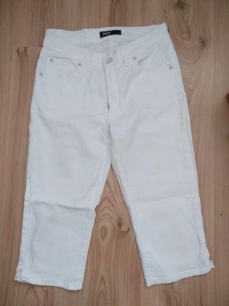 Capri nohavice, 38
