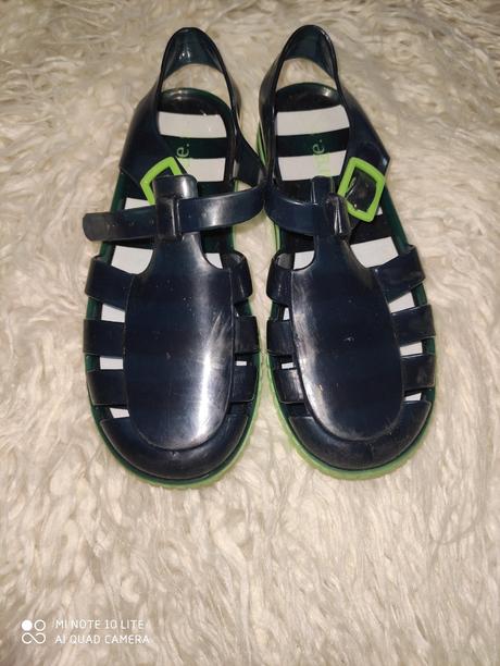 Sandálky, george,28