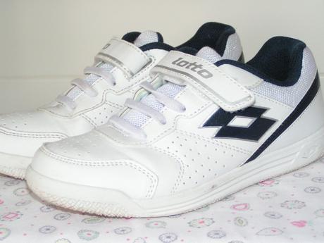 Biele tenisky, lotto,33