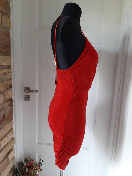 Elegantné dámske trblietavé šaty, 36 - xl