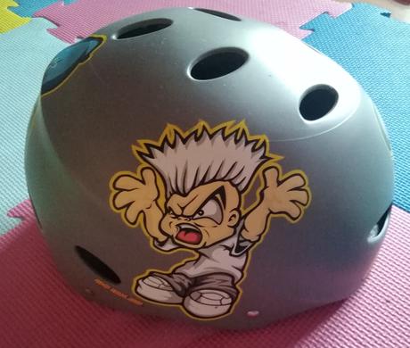 Predám novú značkovú prilbu c. s, s