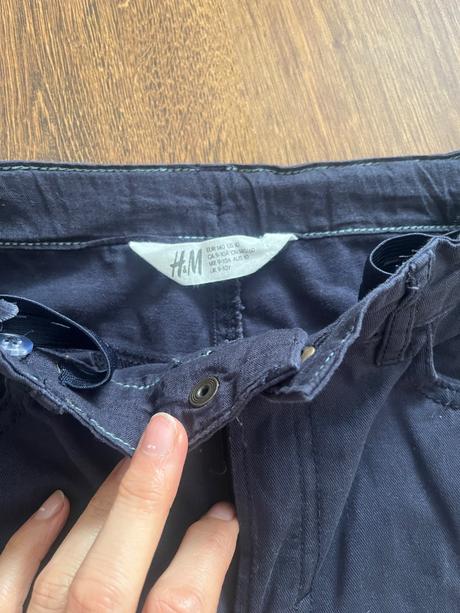 Kraťasy v.140, h&m,140