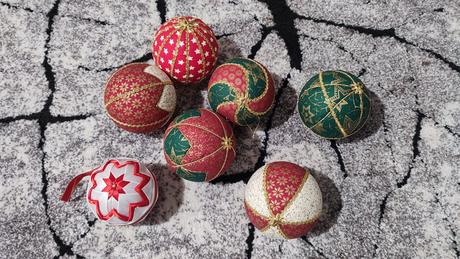 Patchworkove vianocne gule,