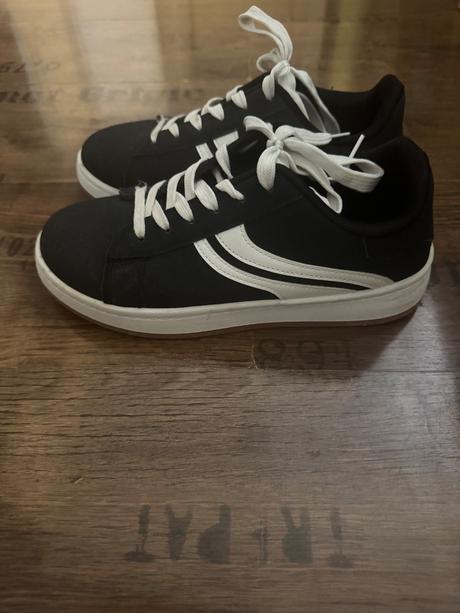 Tenisky na štýl vans, sinsay,39