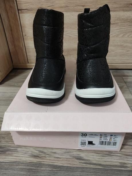 Snehulky, nelli blu,30