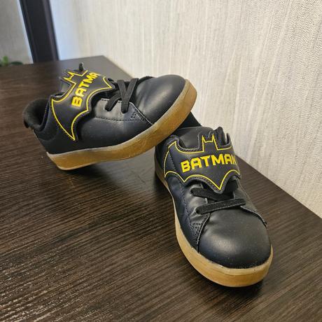 Tenisky batman blikajuce, h&m,28