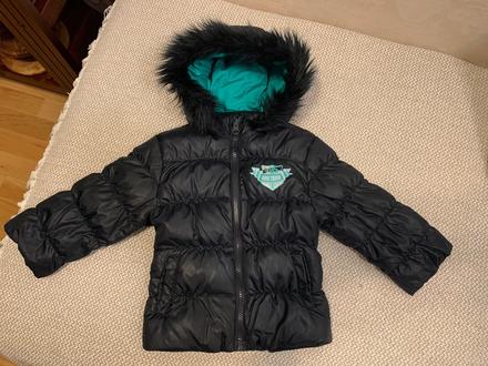 Zimná bunda s kapucnou, 80