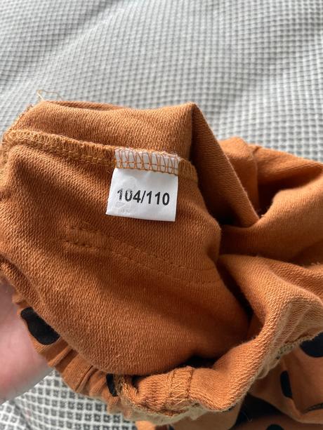 Predam dievcenske leginky, 104