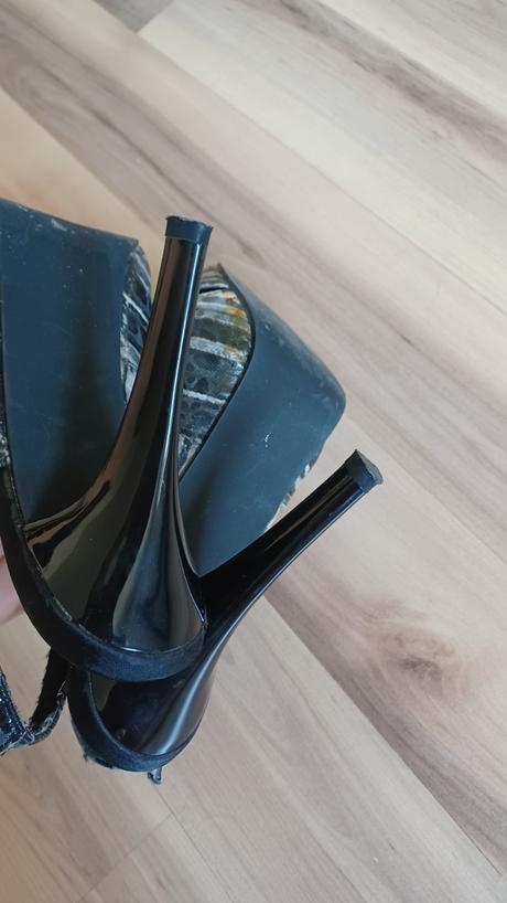 Sandále na opätku, 36