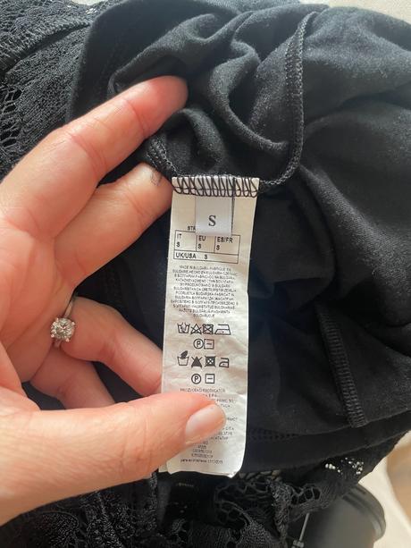 Čierne elegantné čipkované šaty, intimissimi, s, intimissimi,s