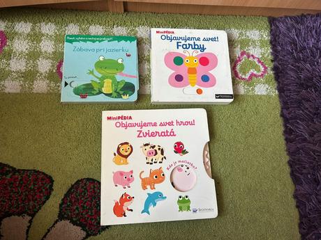 Sada 3 ks náučných tvrdých knižiek,