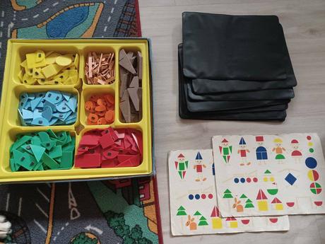 Retro magnetická skladačka komenium irisa vsetín,