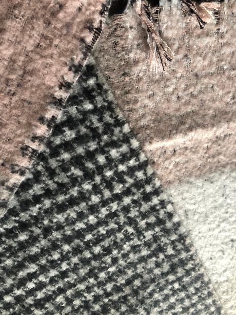 Hrubý veľký šal, 