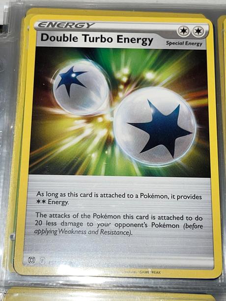 Pokémon brilliant stars kartičky, 