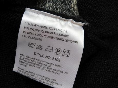 Pekny kvalitny pulover, 38