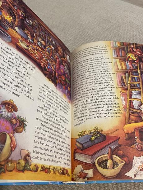 A treasury of goodnight stories,