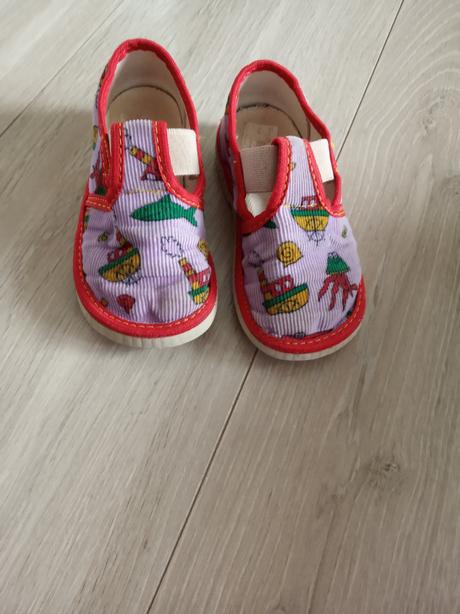 Papučky vd15, rak,24