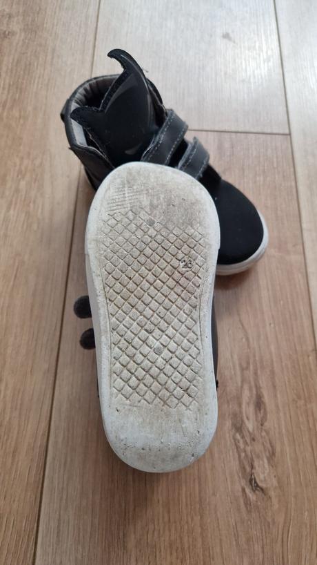 Tenisky batman veľ 26., sinsay,26