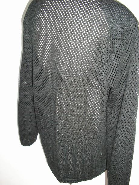 1189. čierne tričko, l