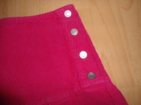 Ruzova manchesterova sukna, s