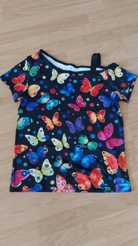 Cierny top/tricko s motylmi v. m/l, m