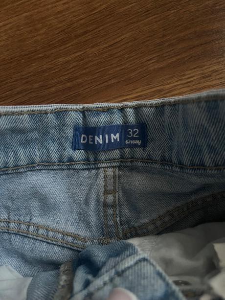 Rifľové kraťasy, sinsay,32