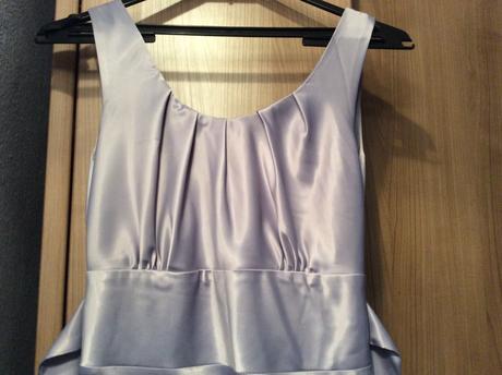 Spoločenské šaty, 40