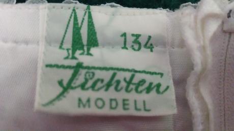 Šaty na prijímanie/ sviatok, 134