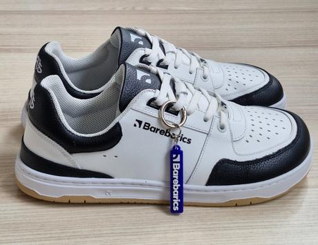 Wave - white & black 42 x348, be lenka,42