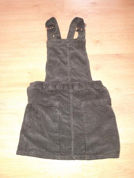 Saty, marks & spencer,122