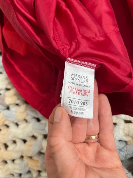 Červené šatičky 6-9 mes, marks & spencer,74